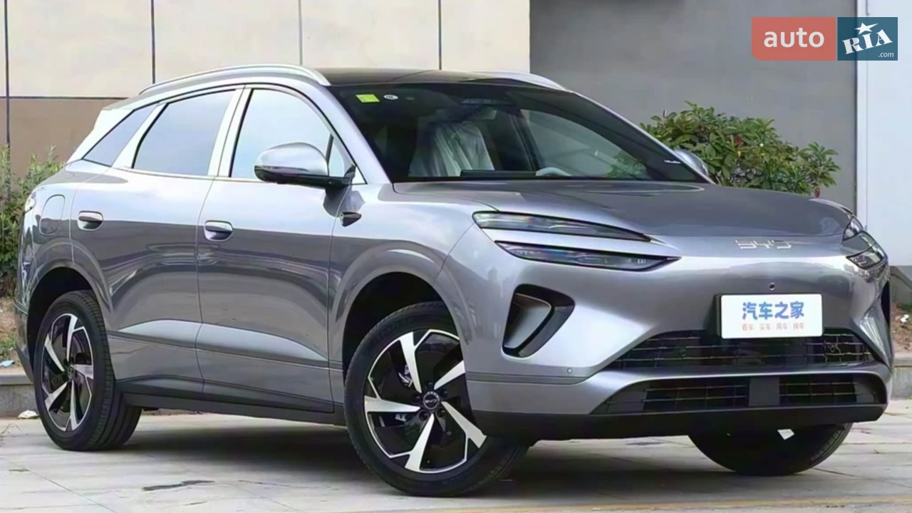 BYD Sea Lion 06