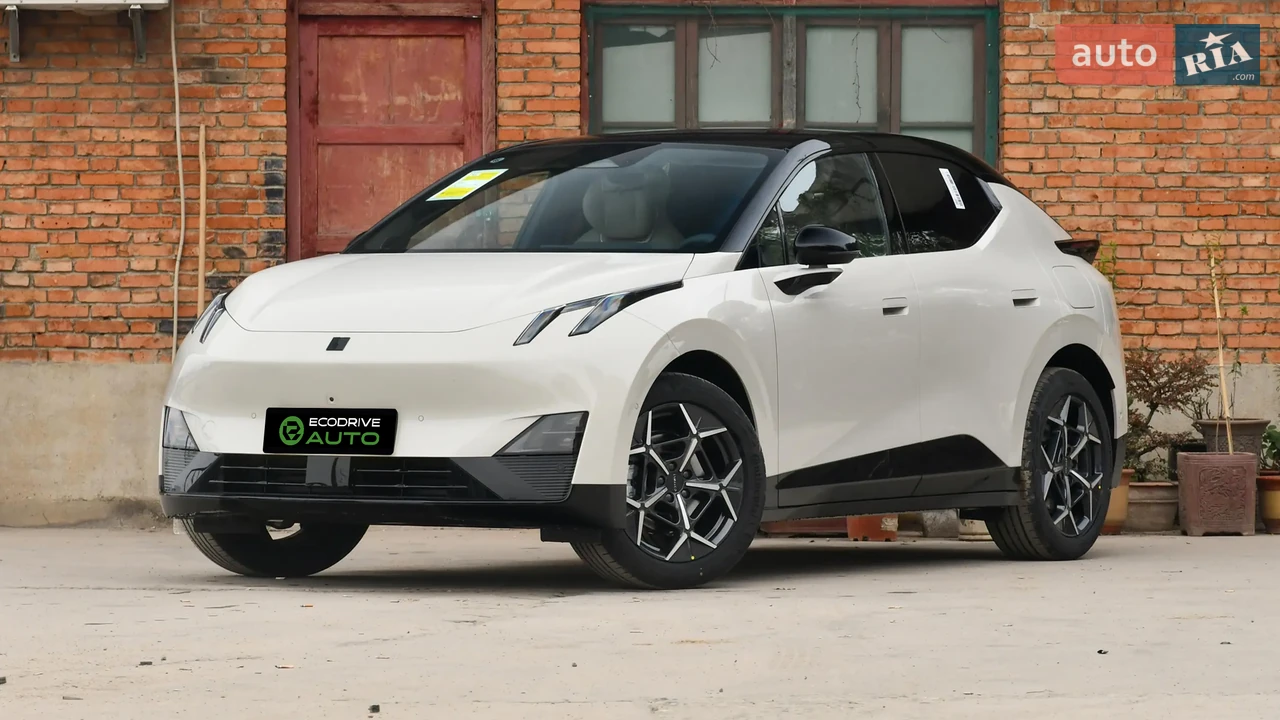 Lynk&Co Z20