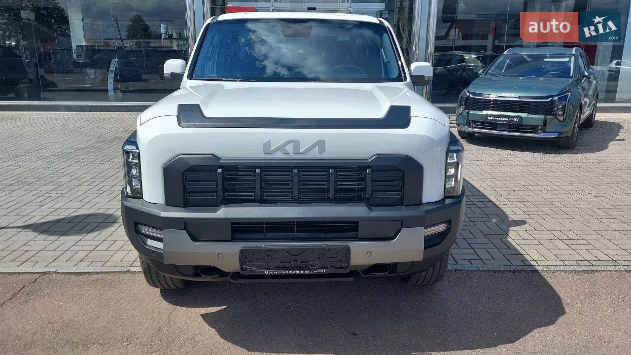 Kia Tasman