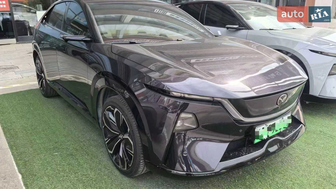 Mazda EZ-60